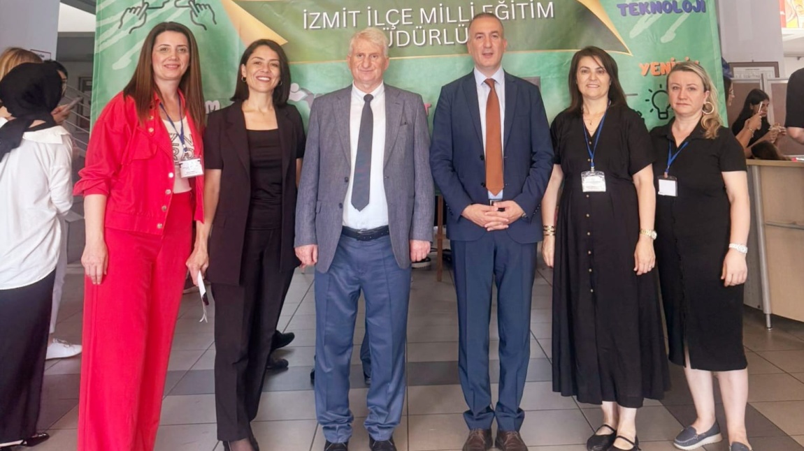 OKULUMUZ ETWİNNİNG VE ERASMUS PROJE FESTİVALİNE KATILMIŞTIR